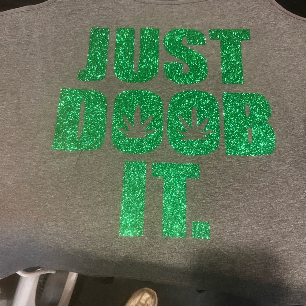 Men's shirt